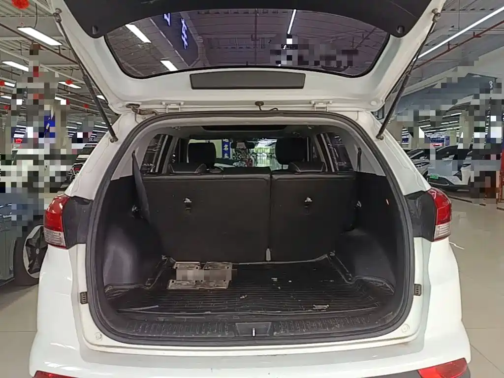 Hyundai ix25 2018 — фото 19