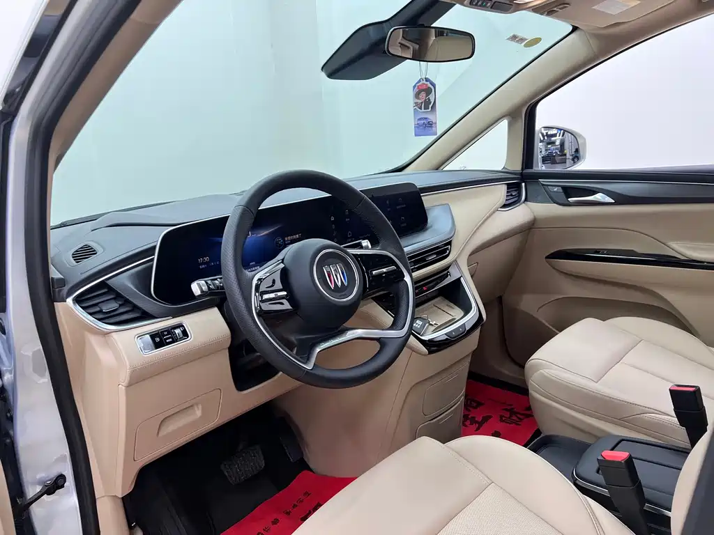 Buick GL8 New Energy 2025 — фото 14
