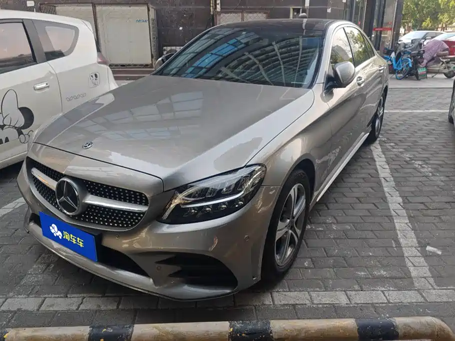 Mercedes-Benz C-Class 2019