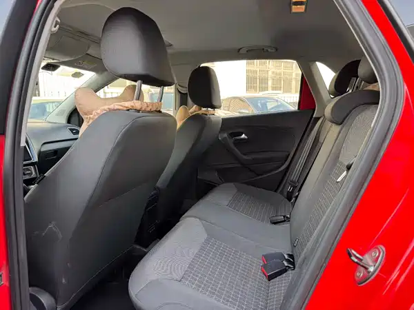 Volkswagen Polo 2016