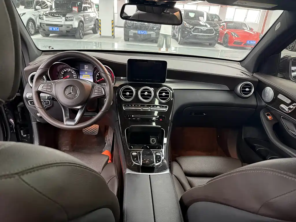 Mercedes-Benz GLC 2018