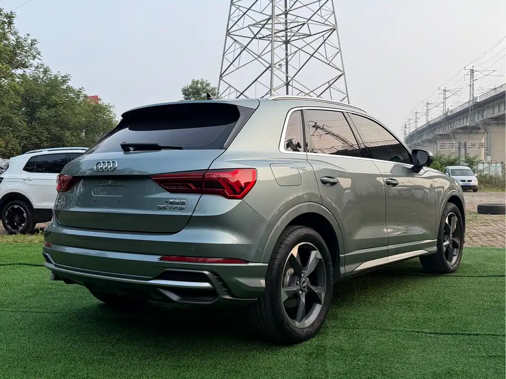 Audi Q3 2022