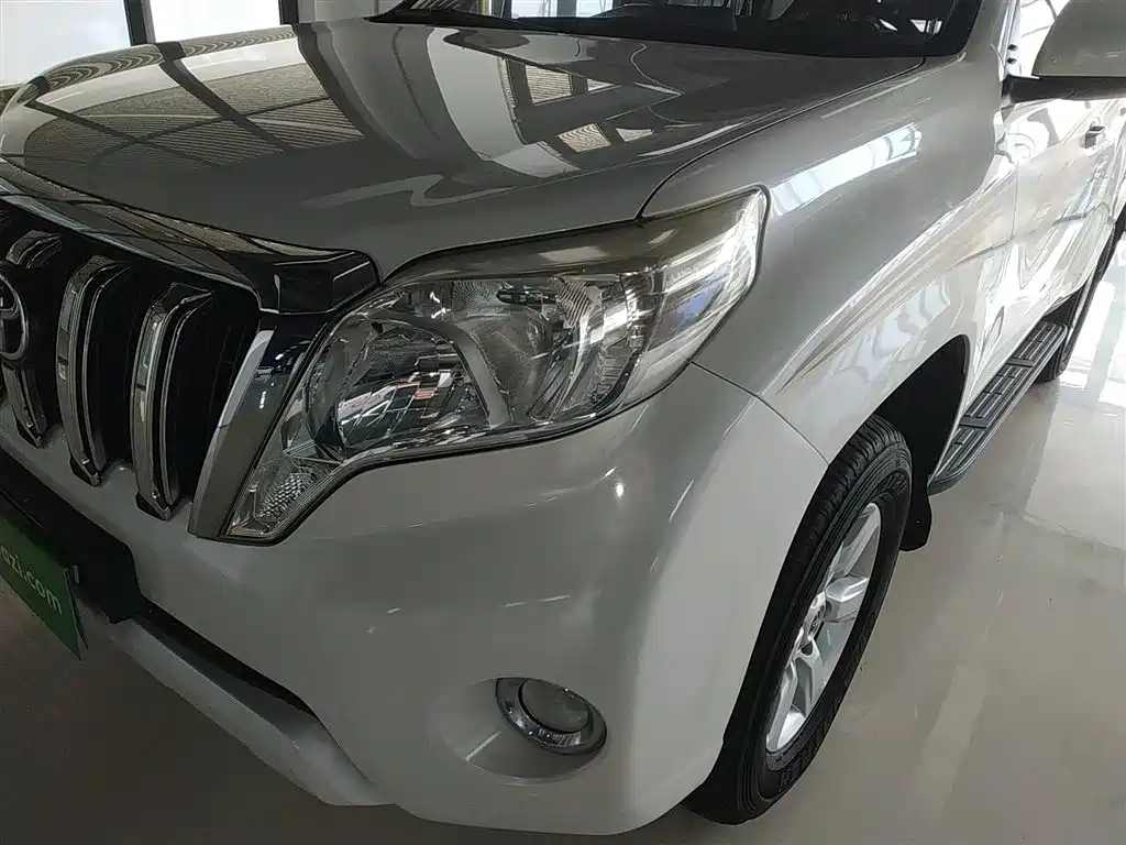 Toyota Prado 2017 — фото 18