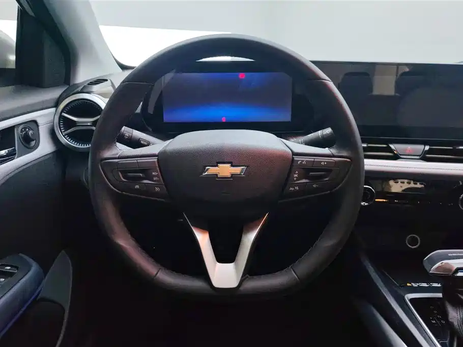 Chevrolet Cruze 2024 — фото 15