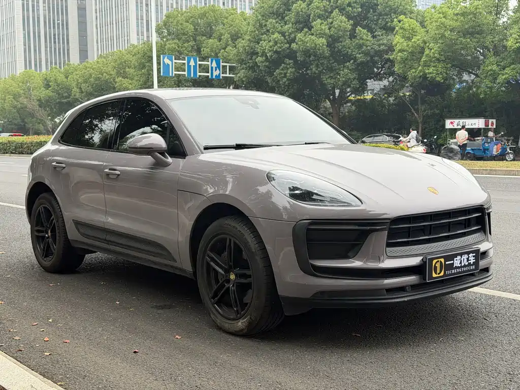 Porsche Macan 2023