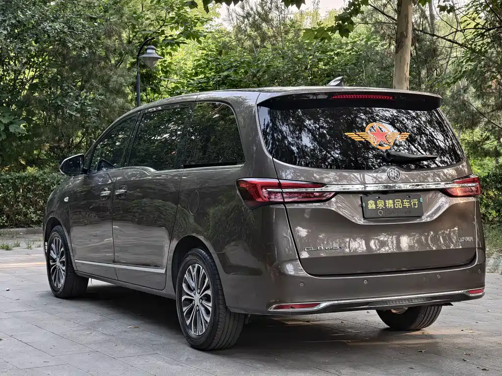Buick GL8 2022