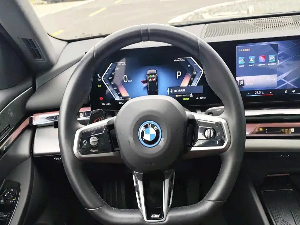 BMW i5 2025 — фото 14