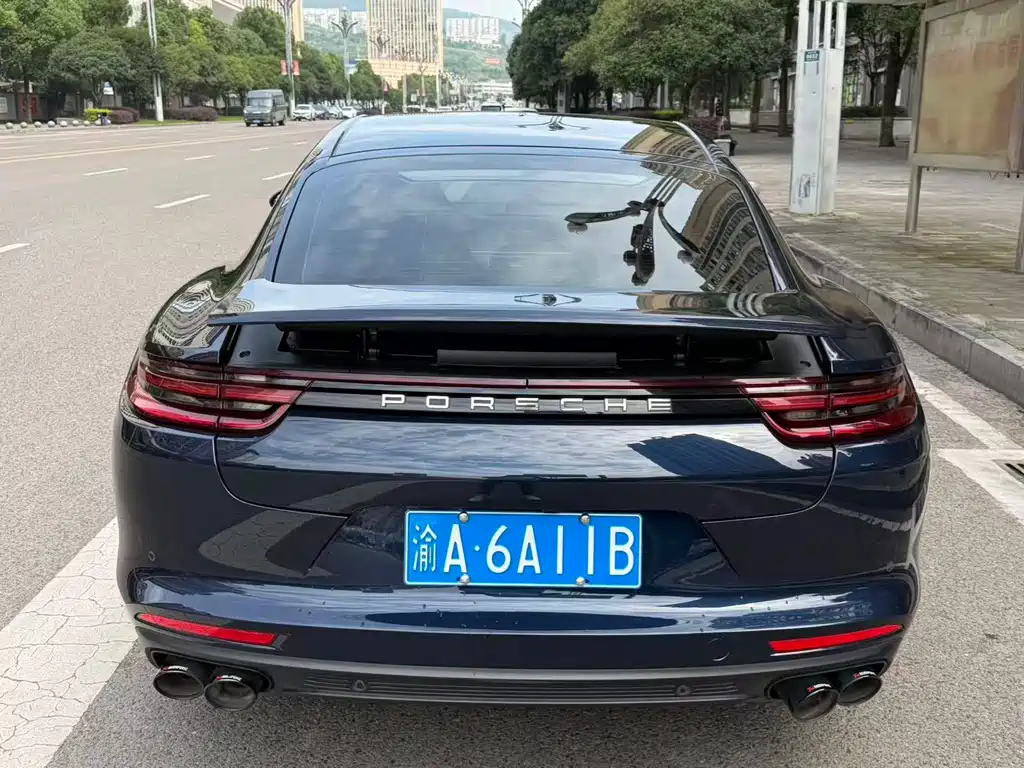 Porsche Panamera 2019 — фото 5