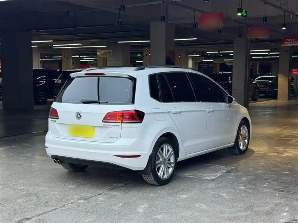 Volkswagen Golf Sportsvan 2016 — фото 12