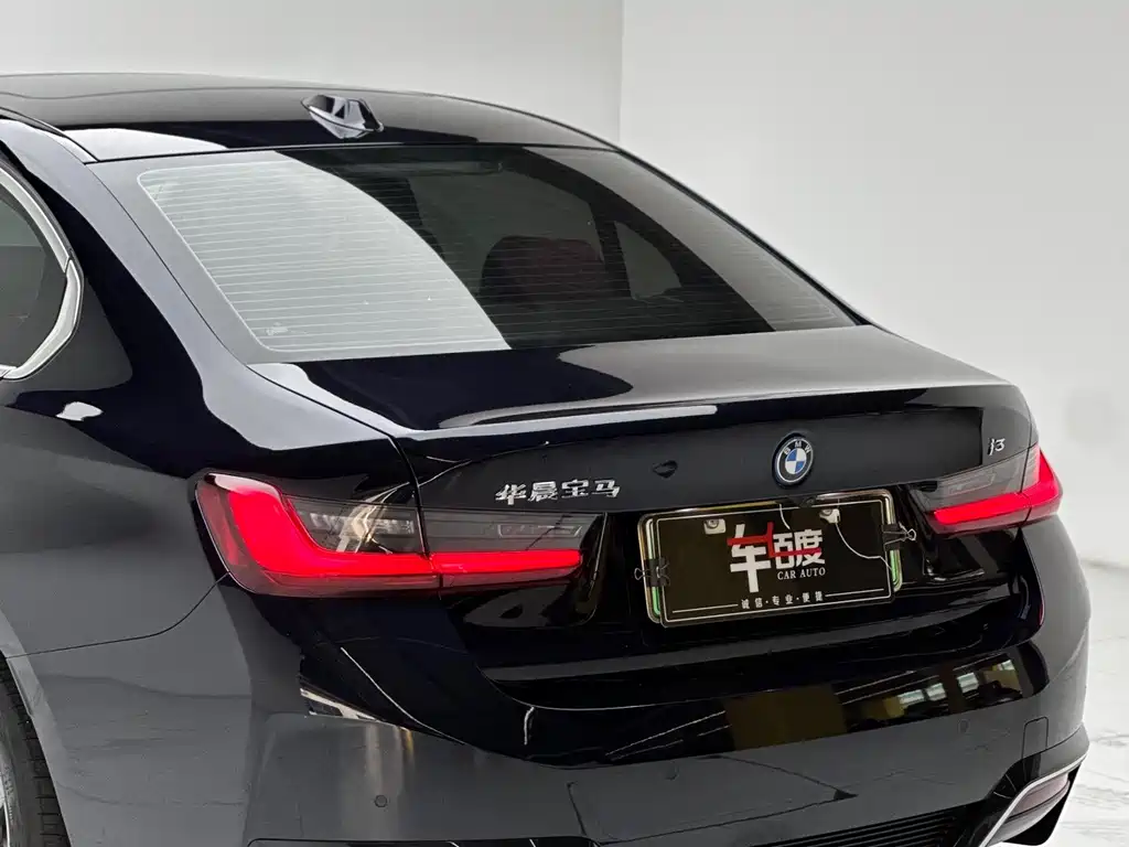 BMW i3 2024 — фото 12