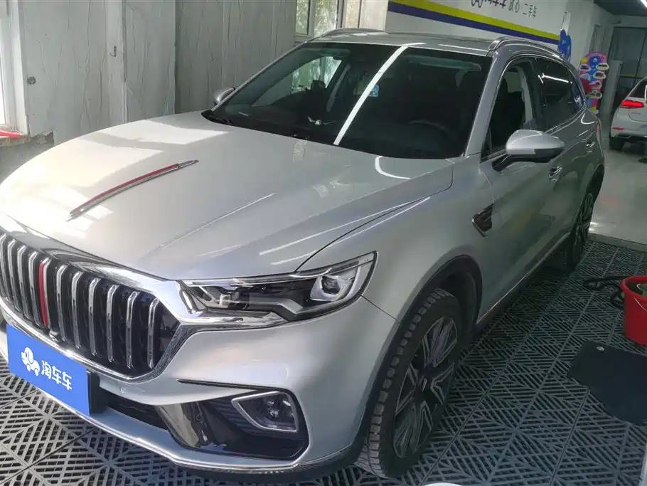 Hongqi HS5 2022