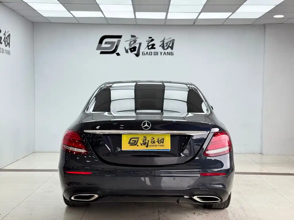 Mercedes-Benz E-Class 2017 — фото 28