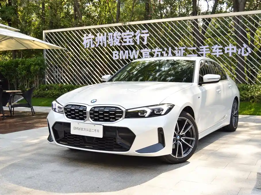 BMW 3 Series 2025