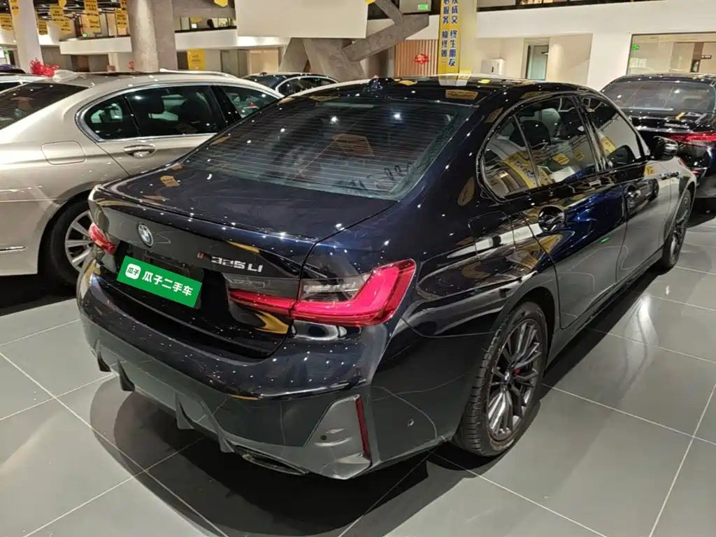 BMW 3 Series 2024