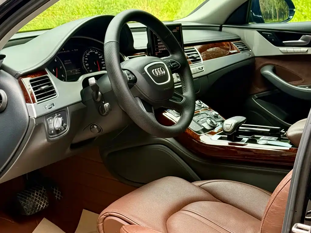 Audi A8 2015