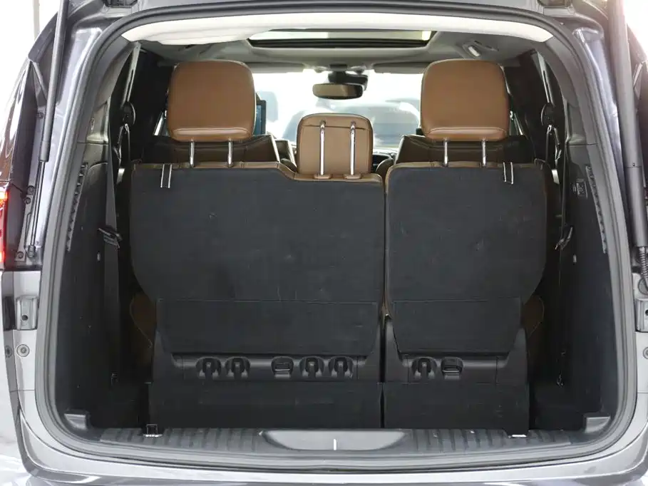 Chrysler Grand Voyager 2019 — фото 24