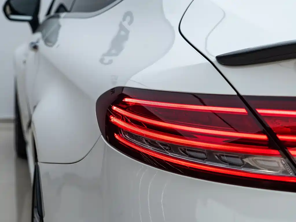 Mercedes-Benz C-Class AMG 2016 — фото 11