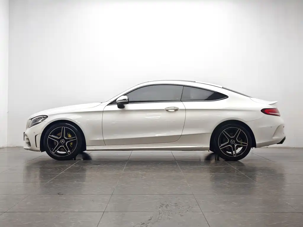 Mercedes-Benz C-Class 2021 — фото 10