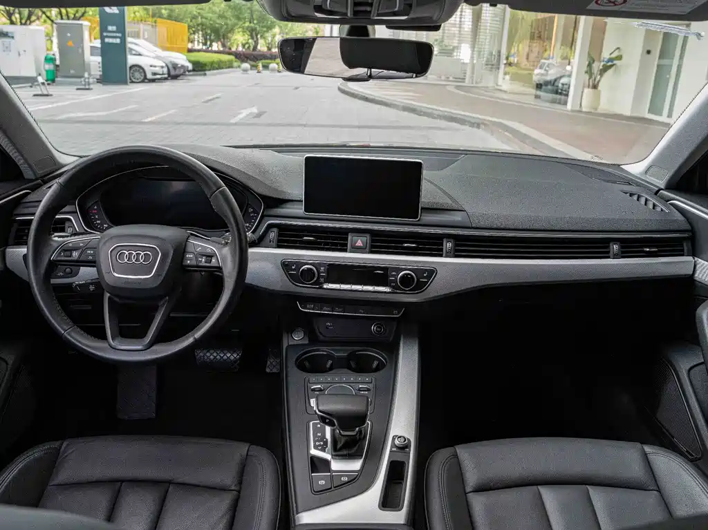 Audi A4 2020 — фото 15