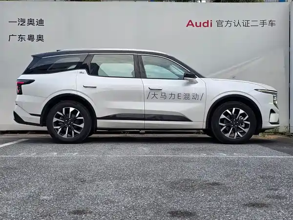 Ford Edge 2025