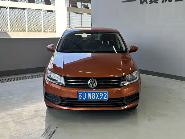 Volkswagen Santana 2015