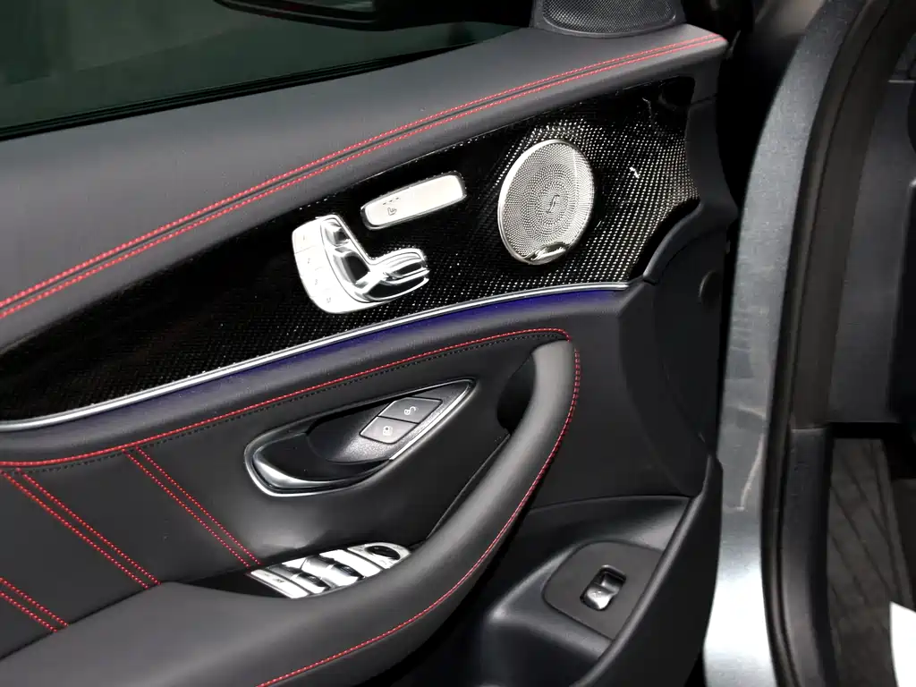 Mercedes-Benz E-Class AMG 2022 — фото 13