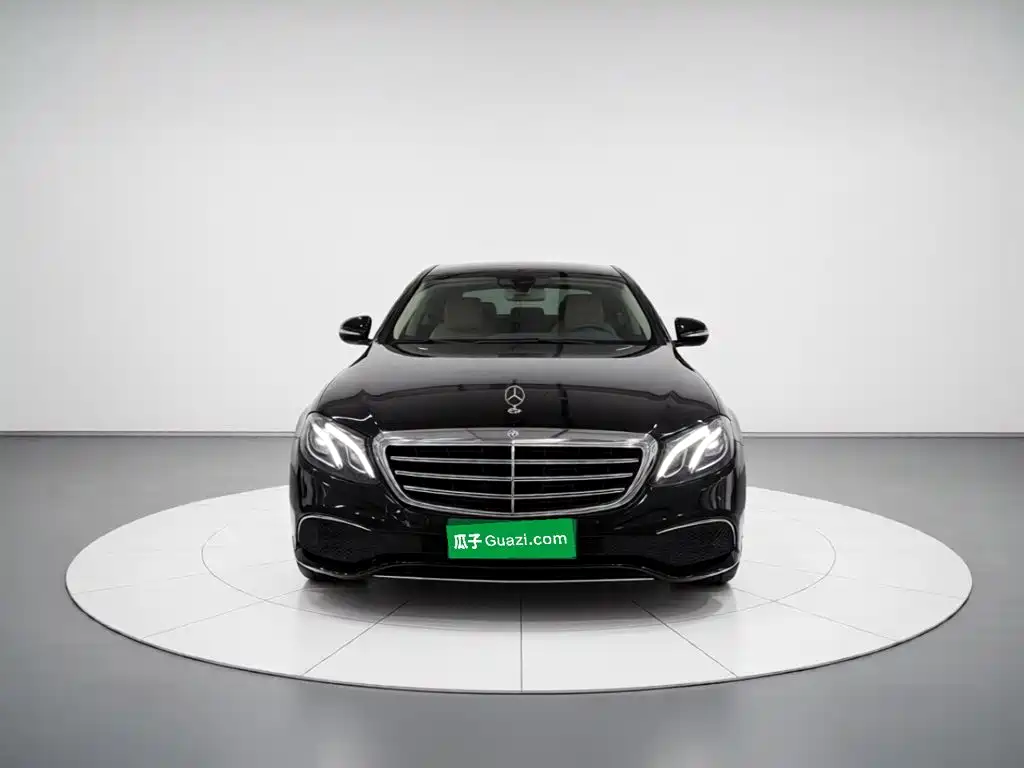 Mercedes-Benz E-Class 2019 — фото 2