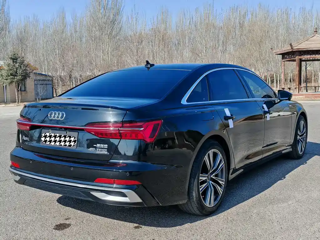 Audi A6L 2023 — фото 9