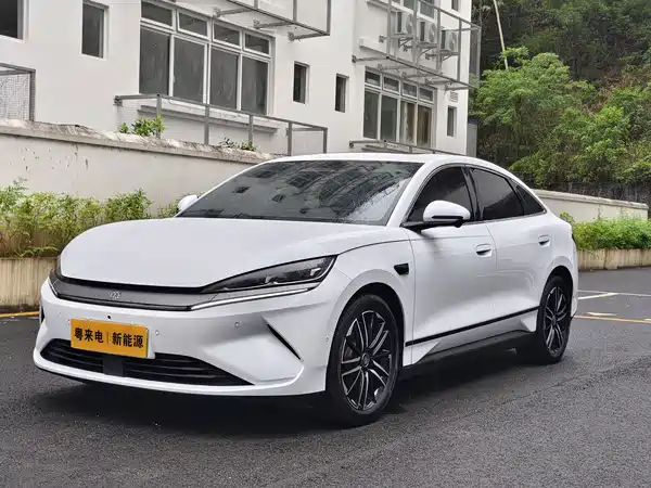 BYD Qin L 2025