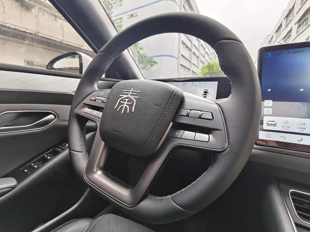 BYD Qin L 2025 — фото 16