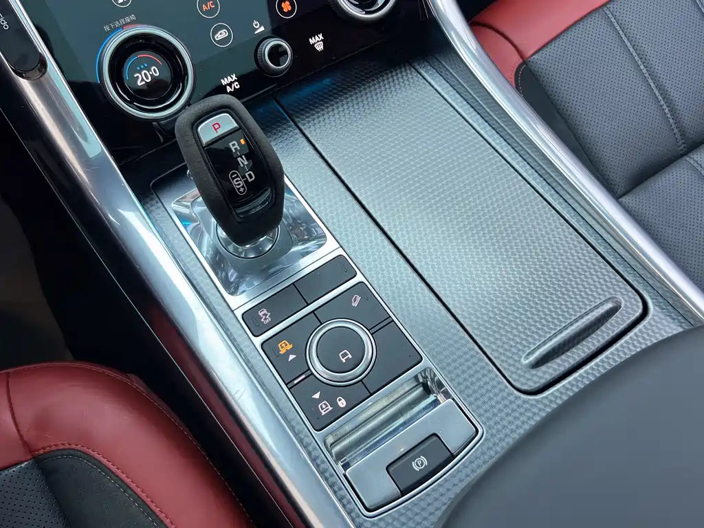 Land Rover Sport 2019 — фото 6