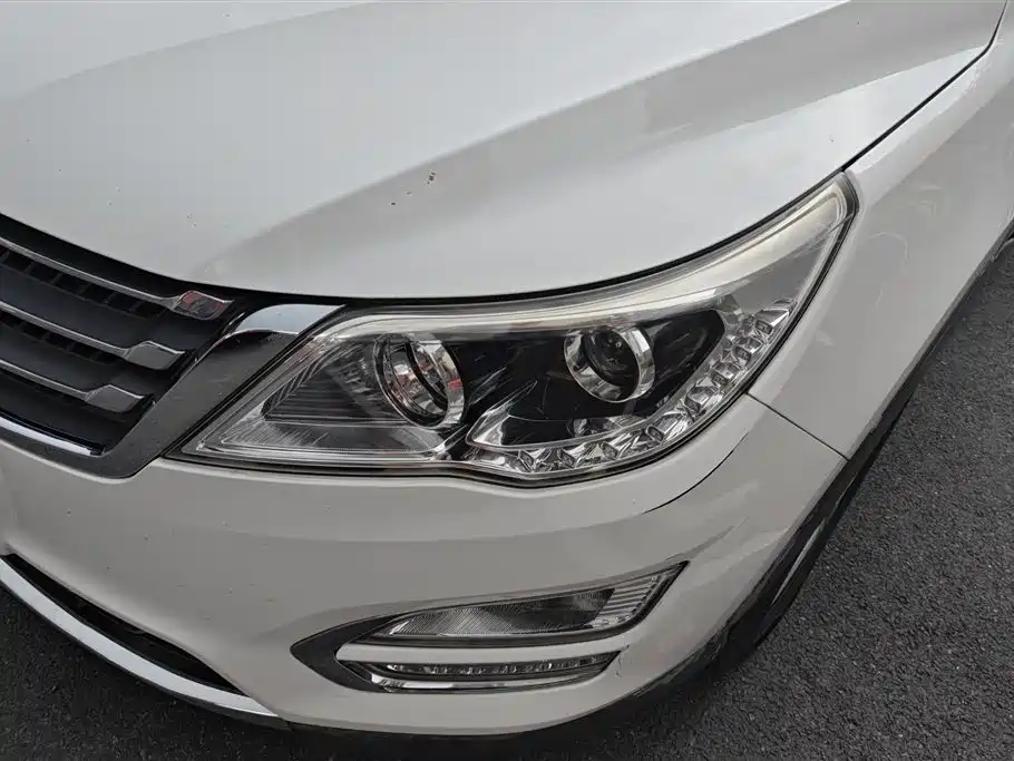 Baojun 560 2016
