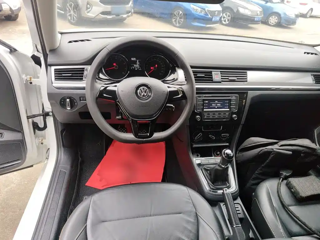 Volkswagen Bora 2016