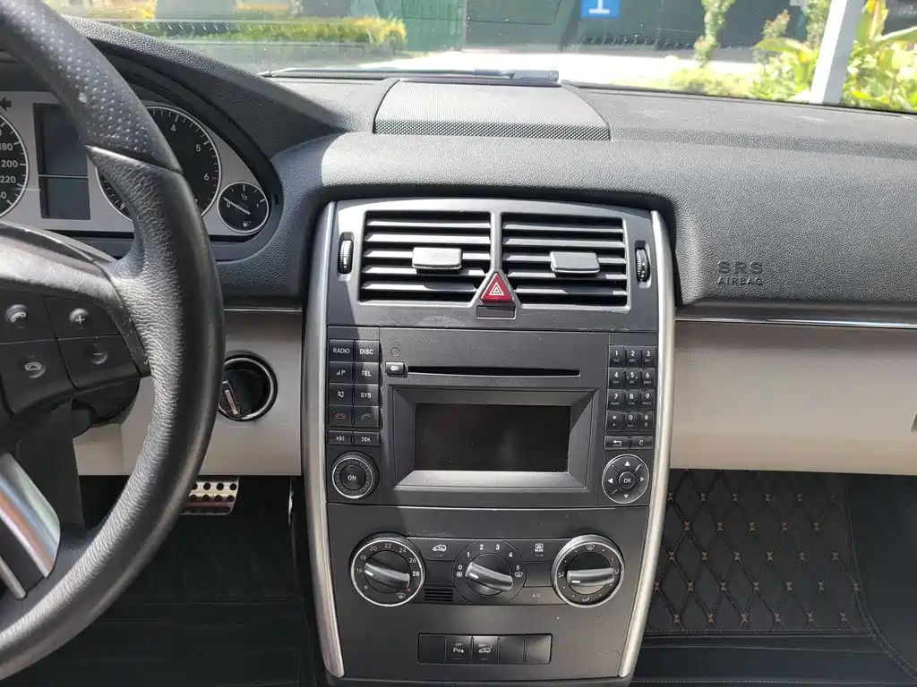 Mercedes-Benz B-Class 2012 — фото 20