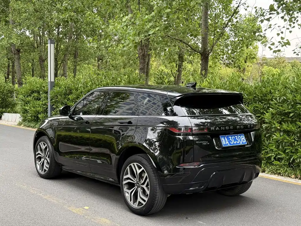 Land Rover Evoque 2021 — фото 4