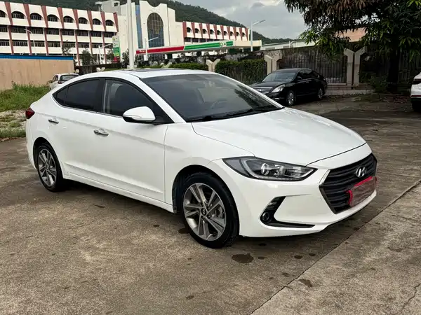 Hyundai Celesta 2016