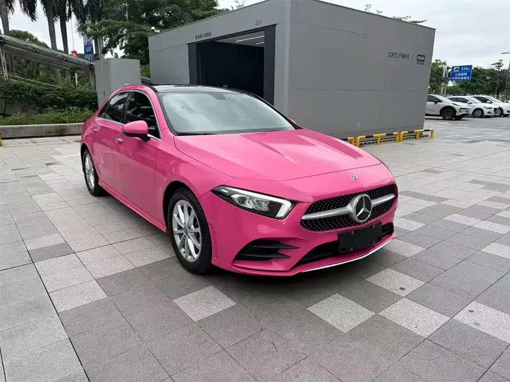 Mercedes-Benz A-Class 2019 — фото 3