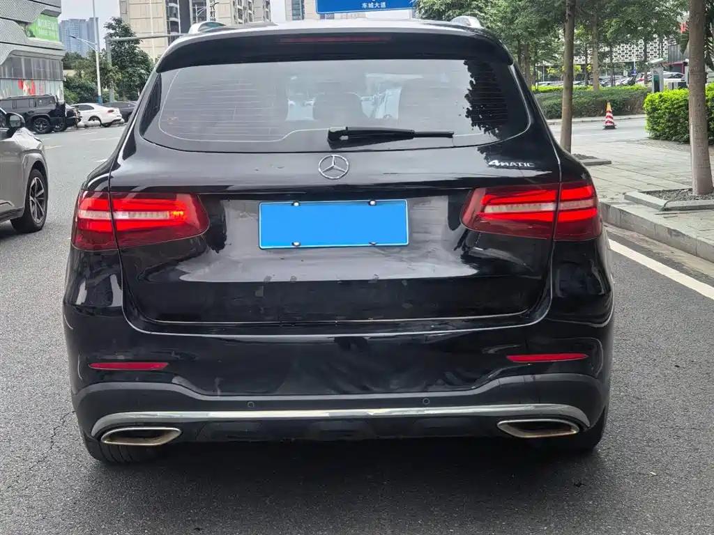 Mercedes-Benz GLC 2018 — фото 8