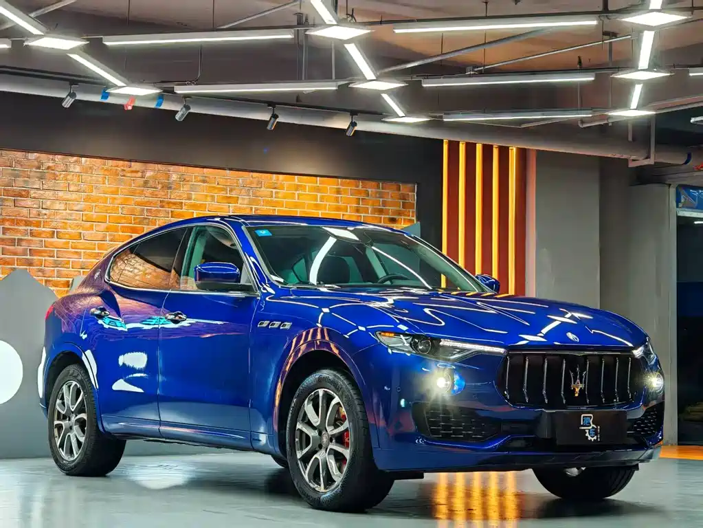 Maserati Levante 2017 — фото 4