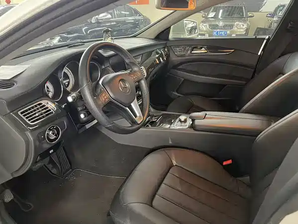 Mercedes-Benz CLS 2013