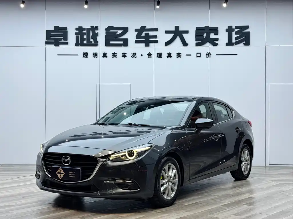 Mazda 3 Axela 2019 — фото 1
