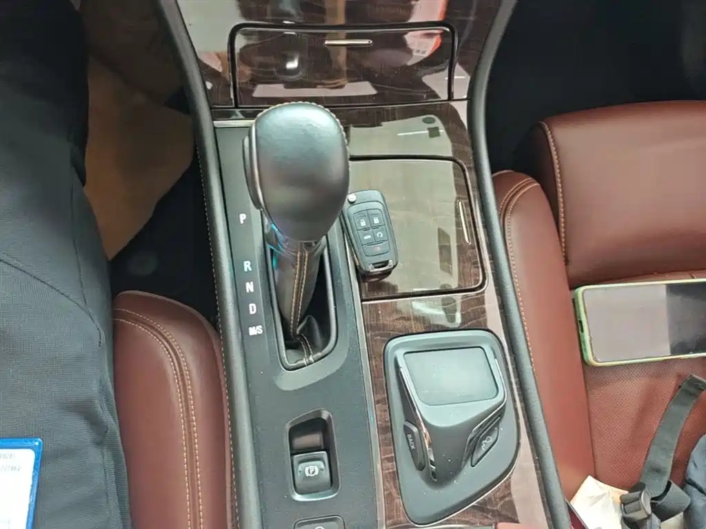 Buick LaCrosse 2014 — фото 14
