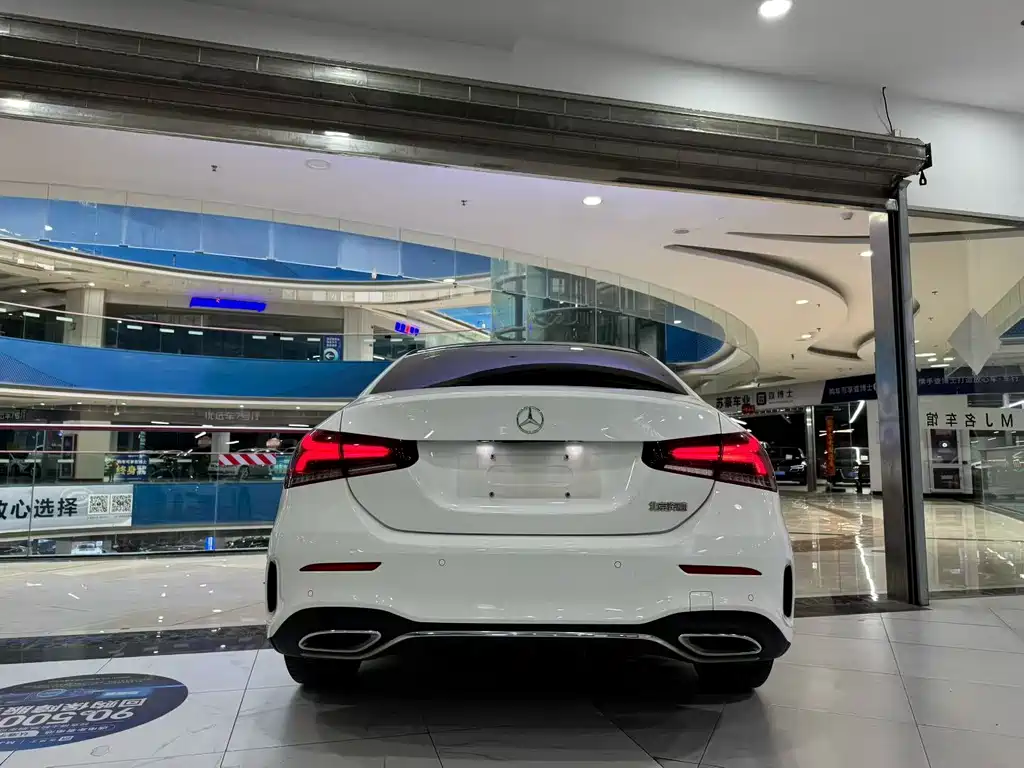 Mercedes-Benz A-Class 2020 — фото 8