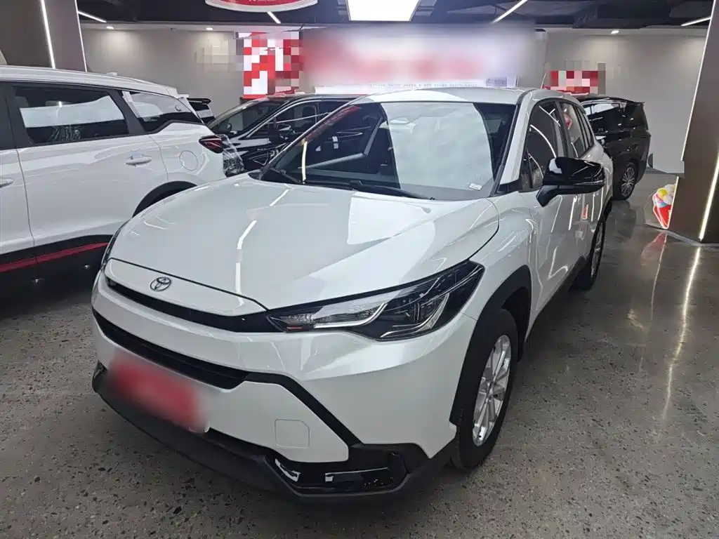 Toyota Frontlander 2026