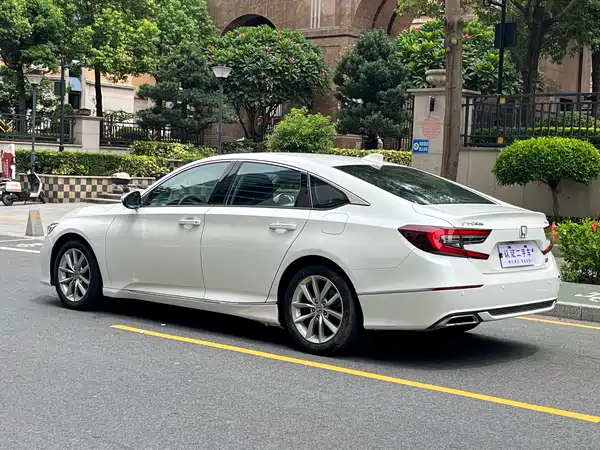 Honda Accord 2022