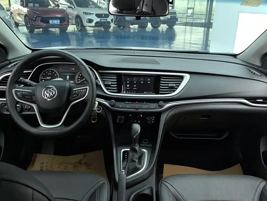 Buick Excelle 2022 — фото 12