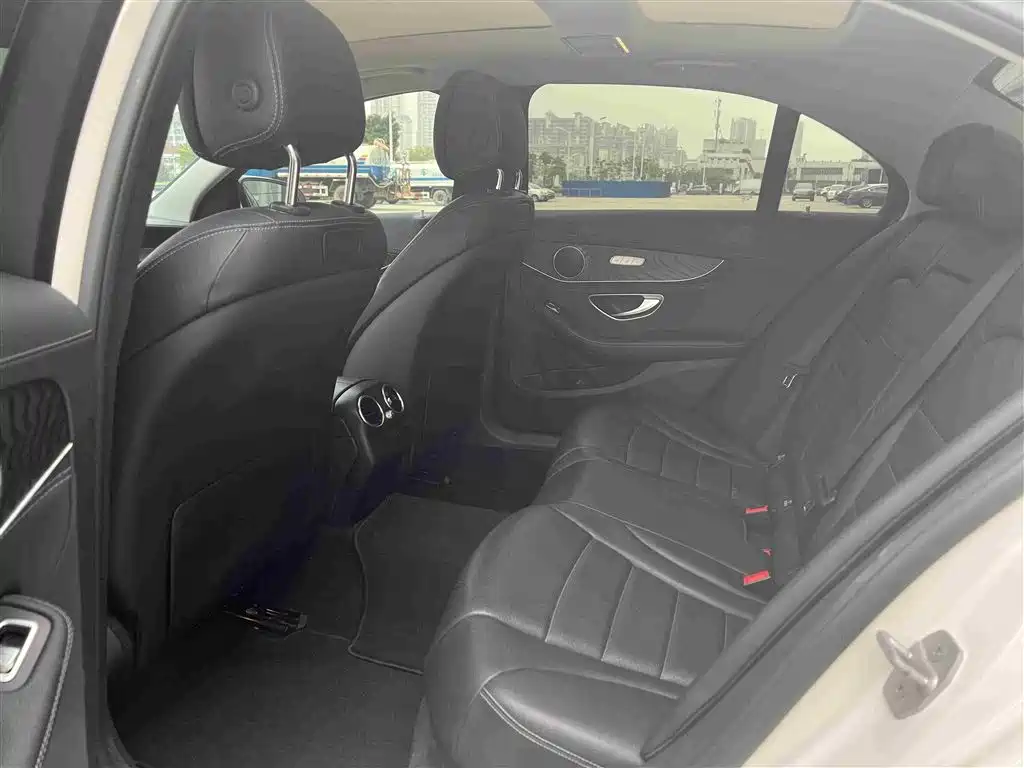 Mercedes-Benz C-Class 2015 — фото 3