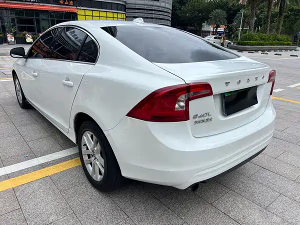 Volvo S60 2017