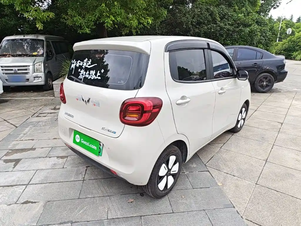 Wuling Hongguang MINIEV 2025