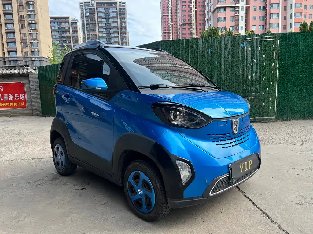 Baojun E100 2020